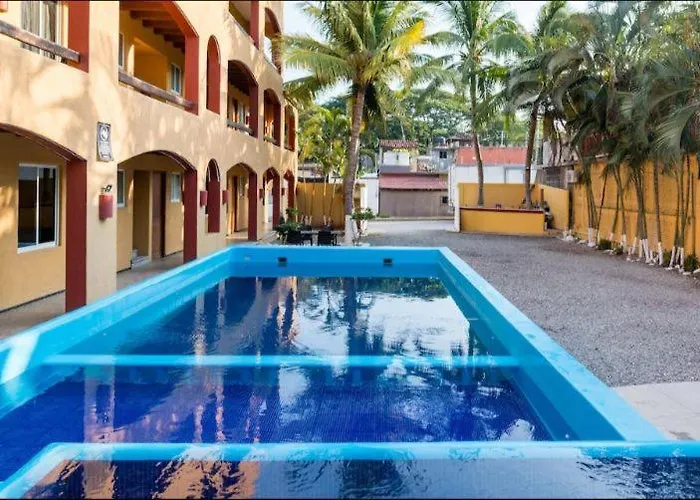 Hotel Cuamatzi Zihuatanejo